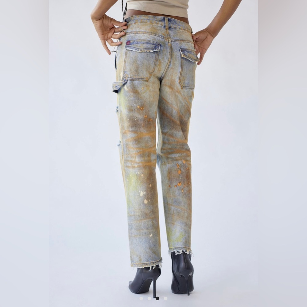 BDG mid rise distressed cowboy jean - dyed distressed - Picture 2 of 4